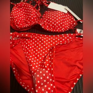 Vitamin A swimwear 2-piece set (reversible bottom) size 6 top & size 8 bottom